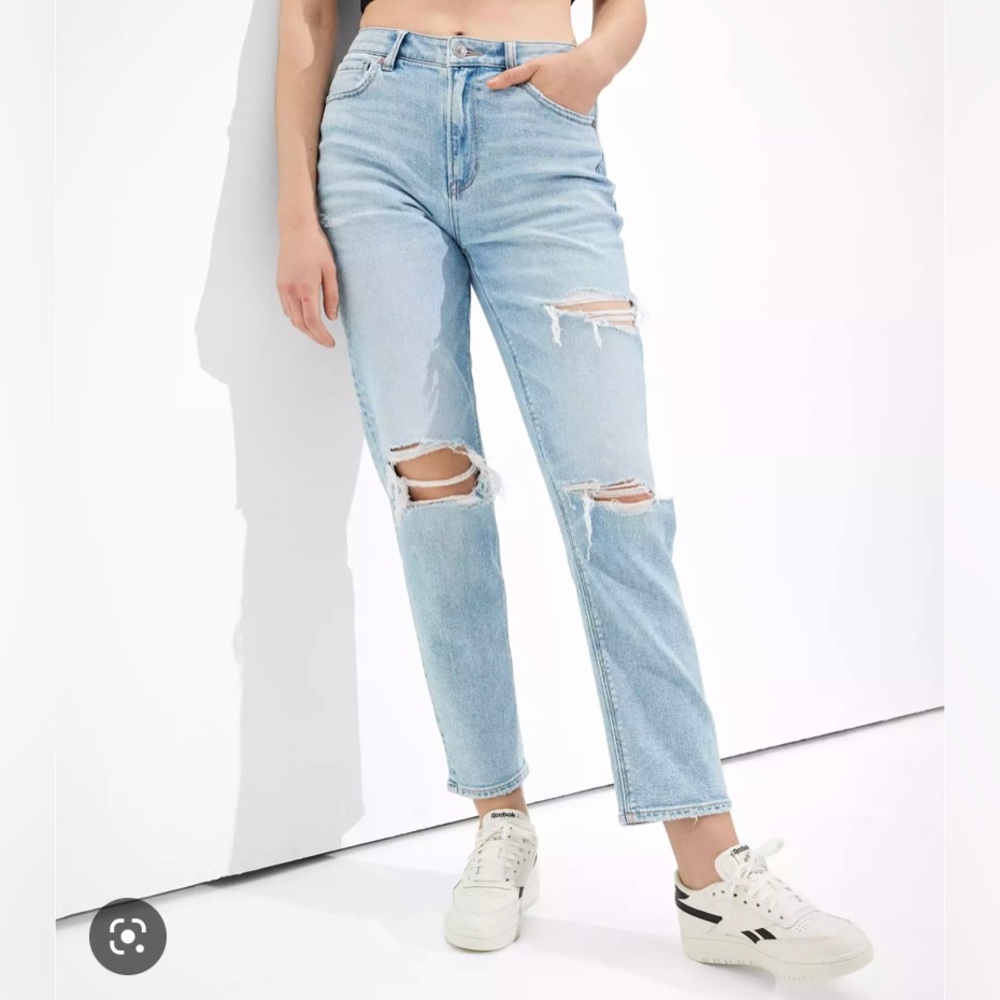 American Eagle Ripped Mom Jeans